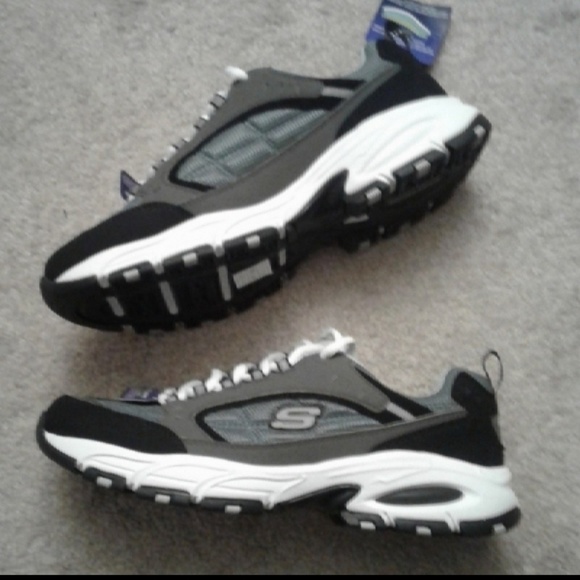 Newmen Skechers Air Cooled Memory Foam Nwt